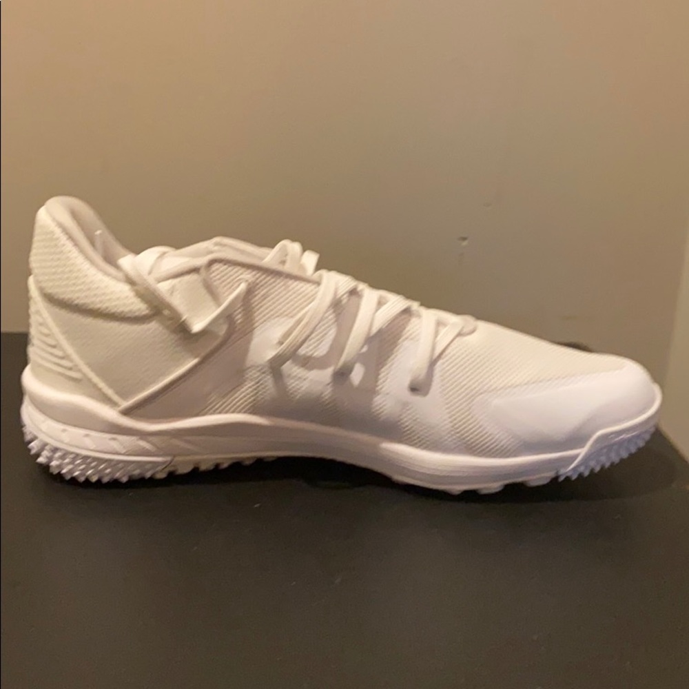 Adidas Training Shoe - Picture 2 of 5